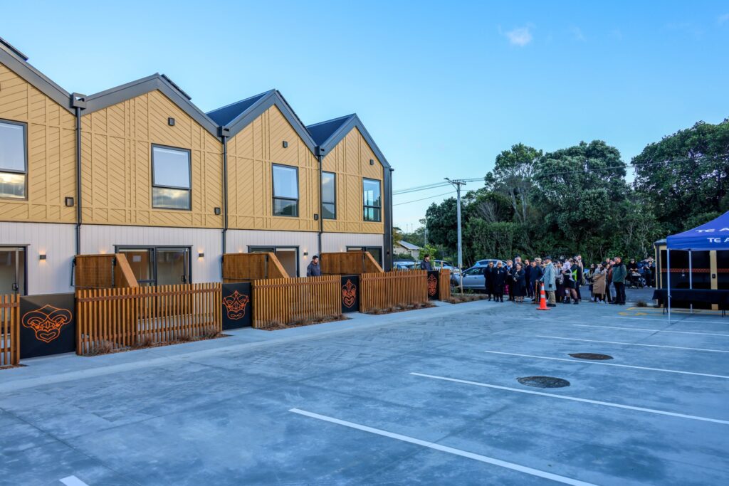Ka Uruora - te atiawa Papapounamu housing development
